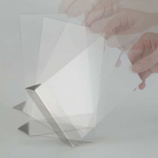 Portainformazioni da banco e tavolo