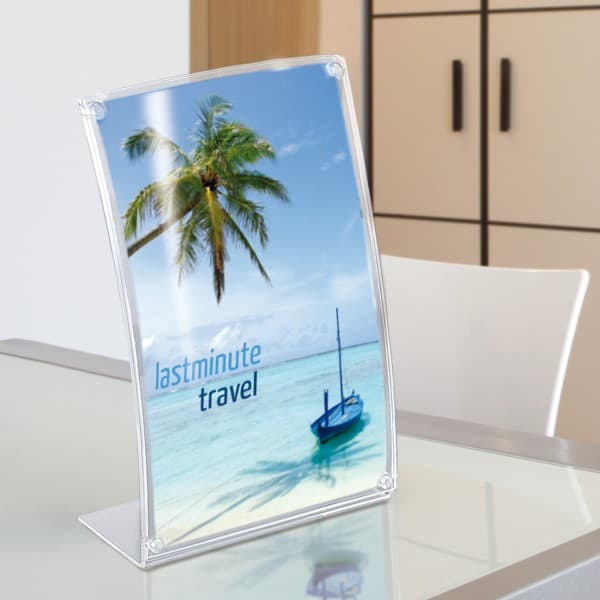 Soluzione espositiva da banco con chiusura magnetica