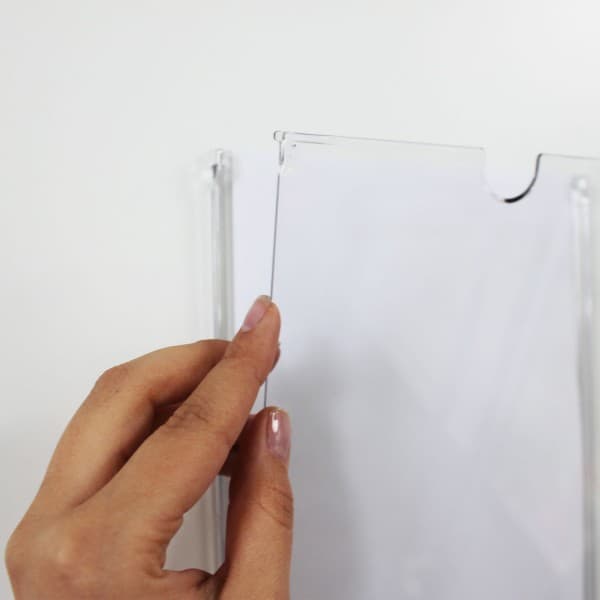 apertura targa porta informazioni