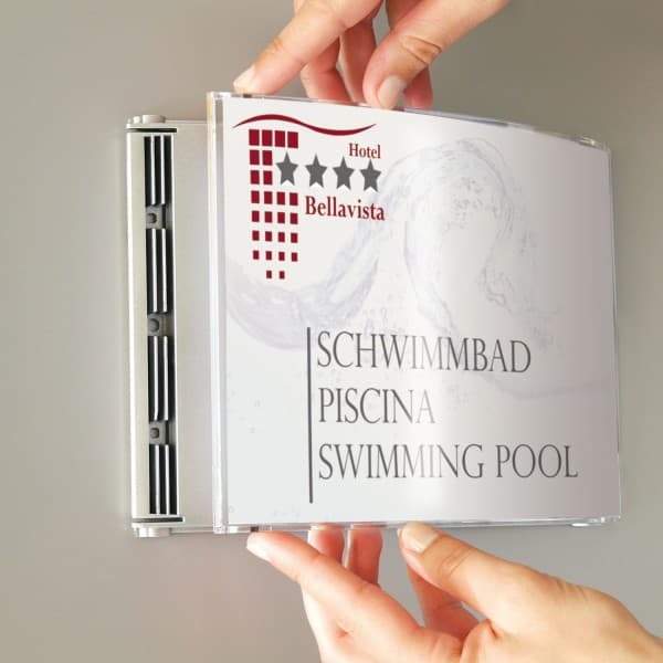 chiusura espositore da parete pixquick